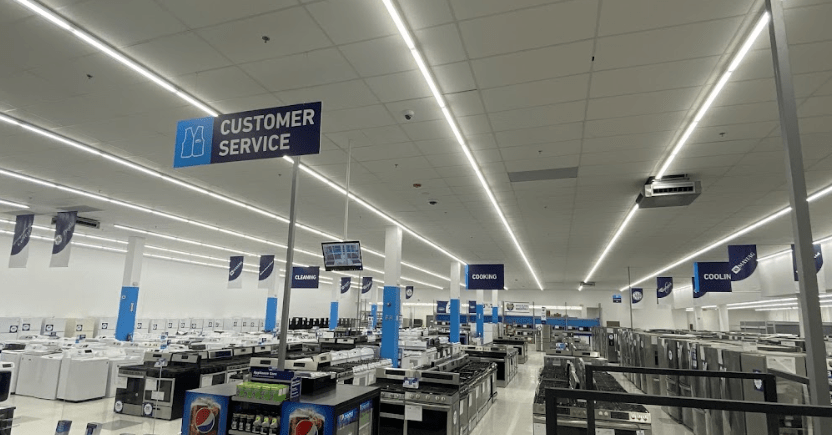 Lowe’s Outlet Store in Medford, MA United States