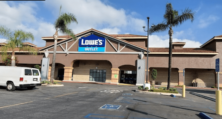 Lowe's Outlet in Monrovia, California