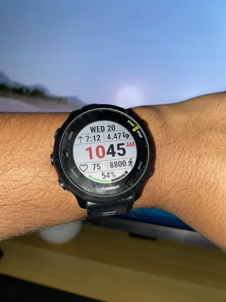 Garmin 010-02562-00 Forerunner 55, GPS Running Watch with Daily Suggested Workouts, Up to 2 weeks of Battery Life, Black