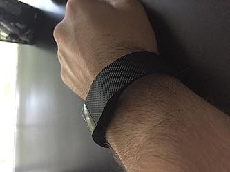 Fitbit Charge HR Wireless Activity Wristband (Black, Large (6.2 - 7.6 in))