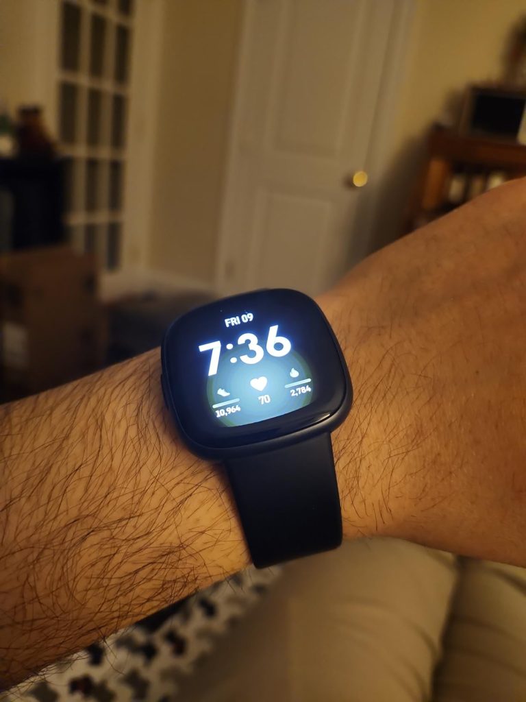 Fitbit Versa 4